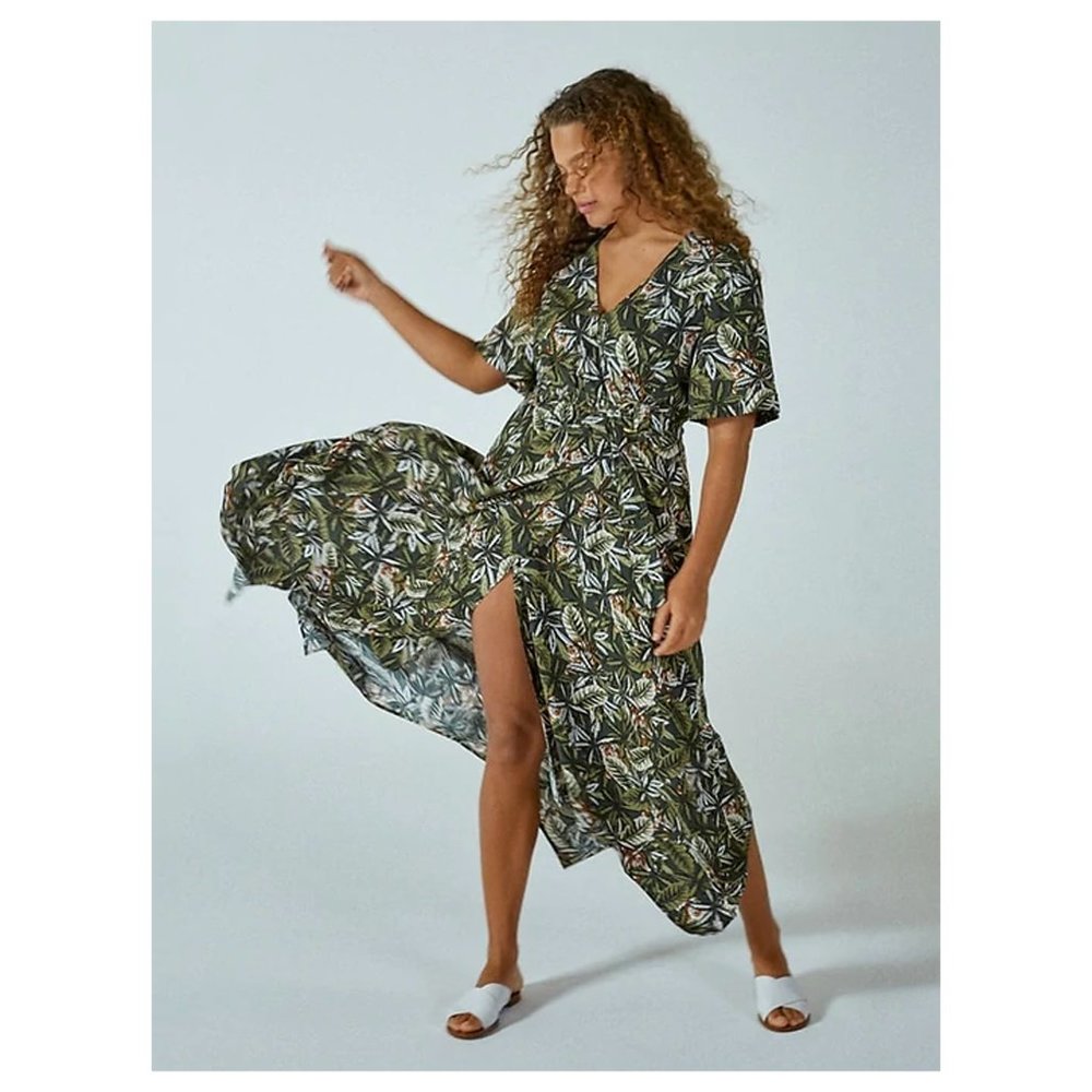 Banana Republic Tiger Handkerchief-Hem Wrap Dress 6 Tall